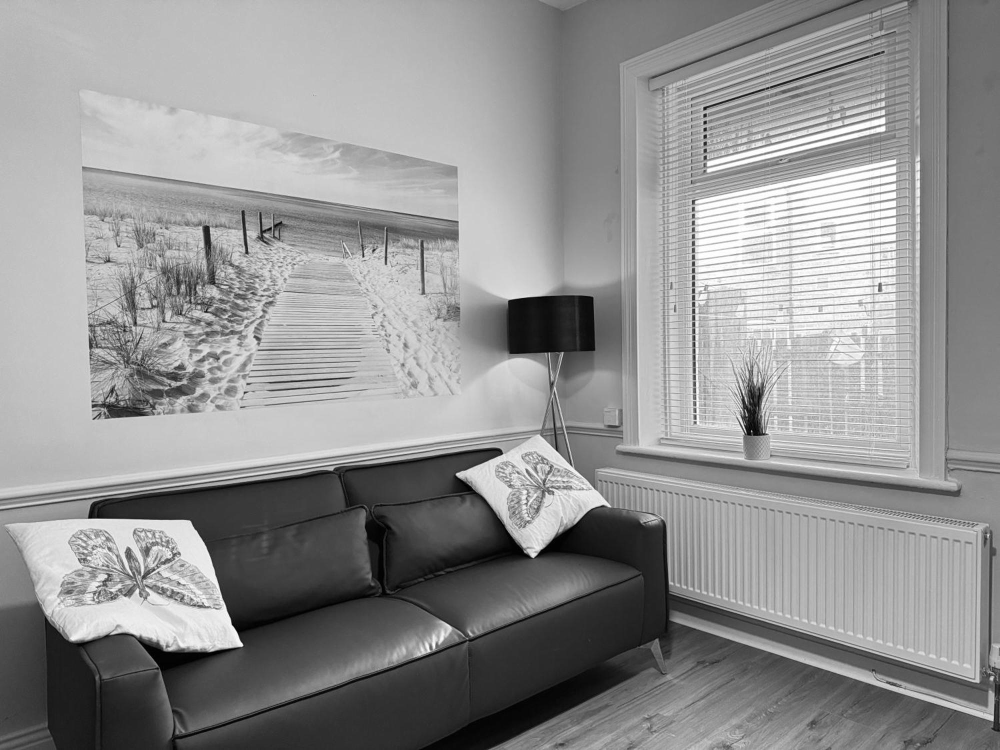 Rockcliffe Retreat, Stylish Coastal Apartment Whitley Bay Eksteriør billede