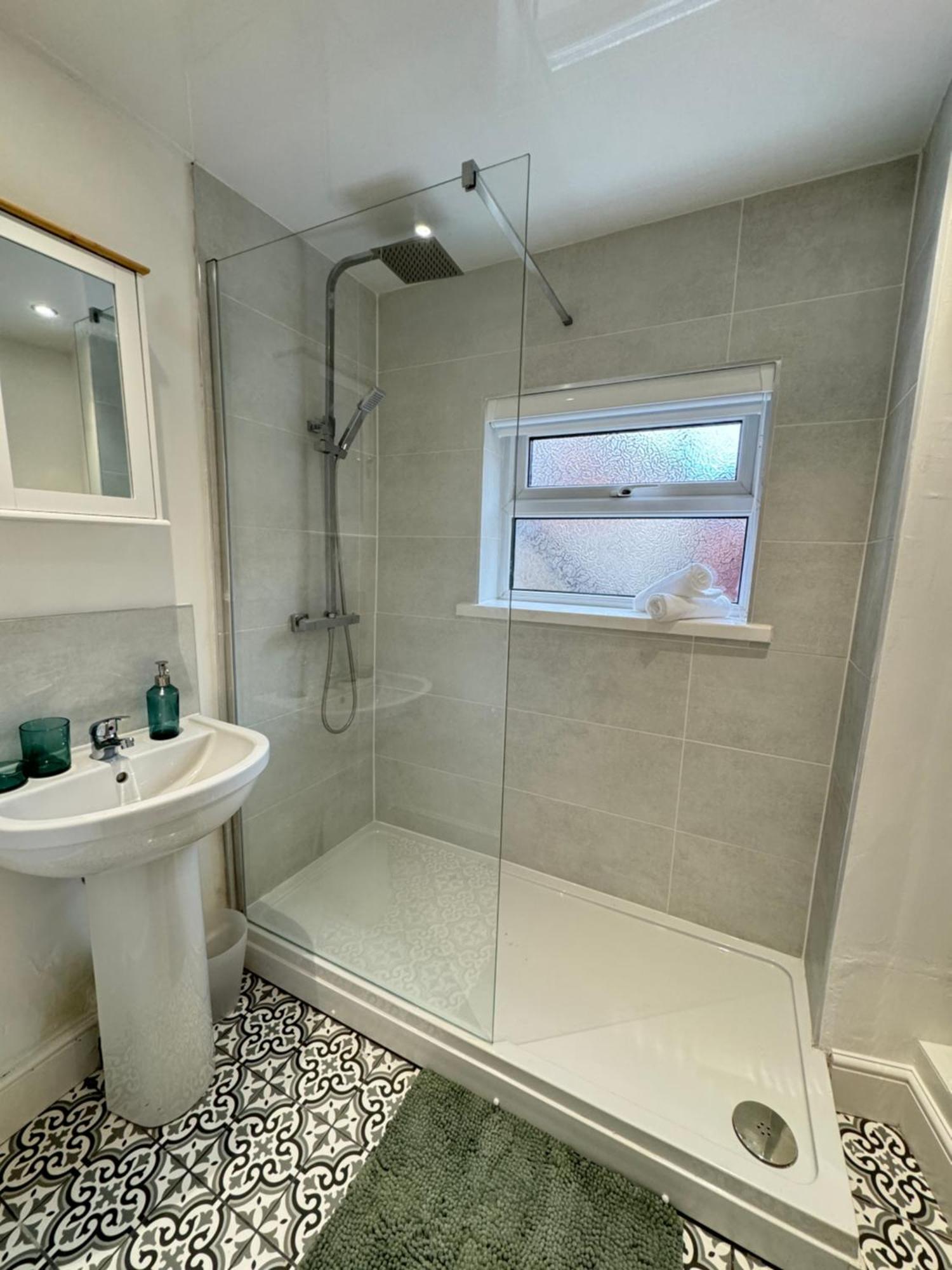 Rockcliffe Retreat, Stylish Coastal Apartment Whitley Bay Eksteriør billede